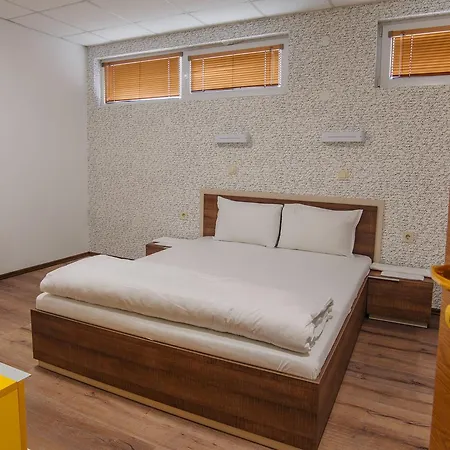 Pansion Storgozia Aparthotel *