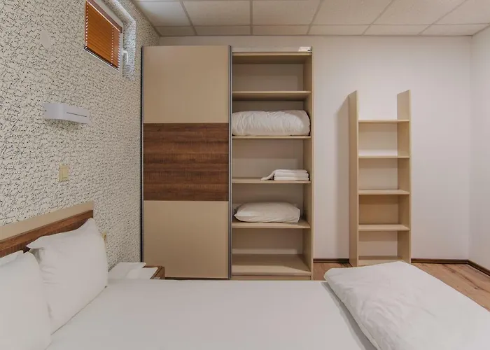 Pansion Storgozia Lejlighedshotel *